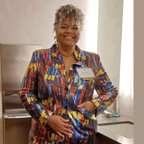 Plus Size 2-Piece Pants Suit In Multi-Color Metallic Fabric - Picture 2 of 3